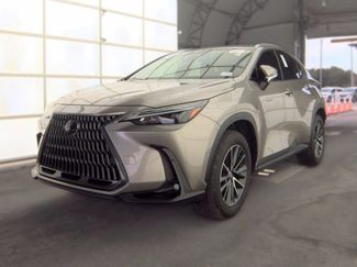 Used 2025 Lexus NX 250 FWD w/ Towing Package (2000 Lbs) video 1