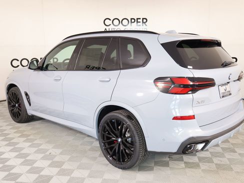 New 2026 BMW X5 xDrive40i w/ M Sport Package AWD/4WD image 23
