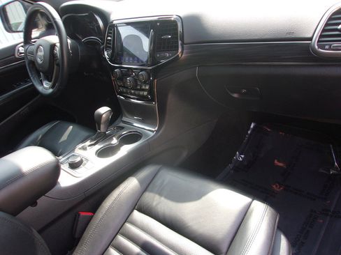 Used 2019 Jeep Grand Cherokee Limited X AWD/4WD image 12