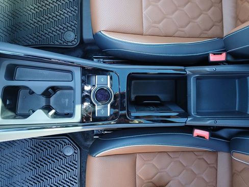 New 2026 Volkswagen Tiguan SEL R-Line image 26