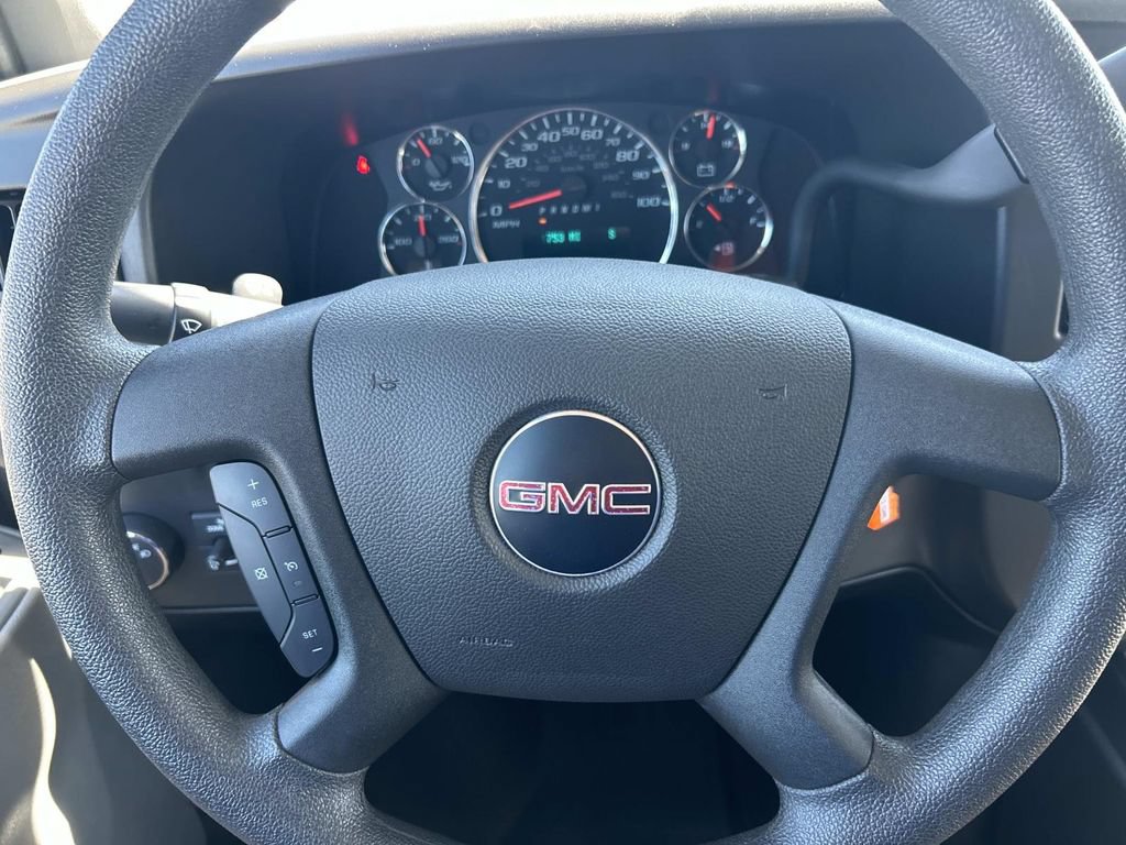 Used 2025 GMC Savana 3500 LT w/ LT Preferred Equipment Group RWD image 34