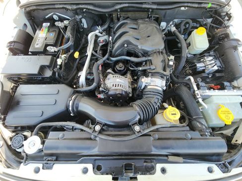 Used 2013 Jeep Wrangler Sport AWD/4WD image 29