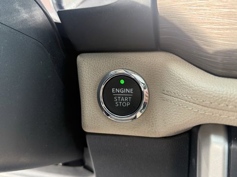 Used 2024 Ford Expedition Max Limited image 22