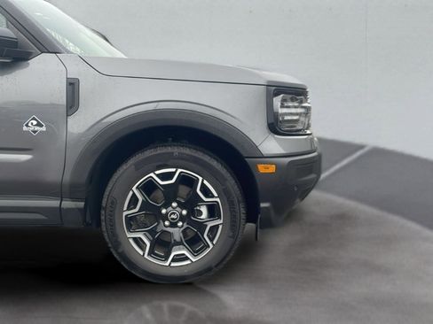 Certified 2025 Ford Bronco Sport Outer Banks w/ Outer Banks Tech Package+ AWD/4WD image 23