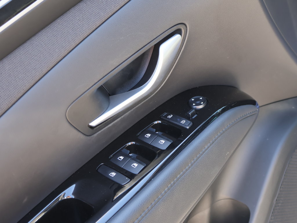 Used 2024 Hyundai Santa Cruz Limited AWD/4WD image 20