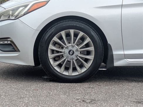 Used 2015 Hyundai Sonata Limited w/ Option Group 06 image 10