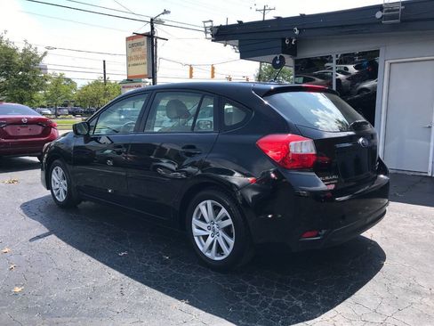 Used 2016 Subaru Impreza 2.0i Premium AWD/4WD image 5