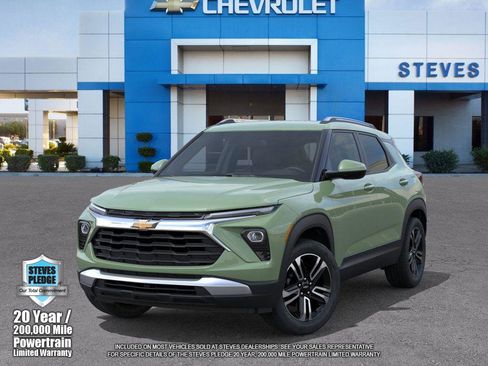 New 2025 Chevrolet TrailBlazer LT w/ Convenience Package FWD image 6