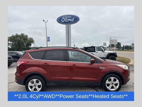 Used 2016 Ford Escape SE w/ Cargo Utility Package AWD/4WD image 1