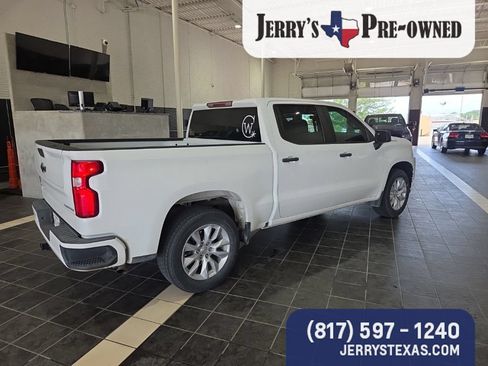 Used 2022 Chevrolet Silverado 1500 Custom RWD image 5