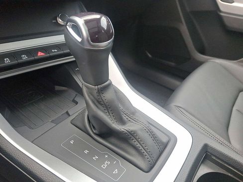 Certified 2025 Audi Q3 2.0T Premium w/ Convenience Package image 12