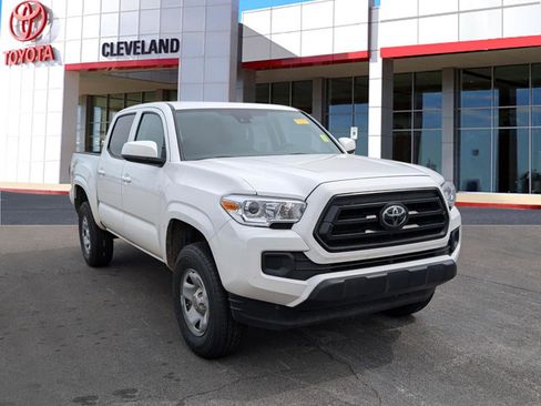 Used 2023 Toyota Tacoma SR AWD/4WD image 2