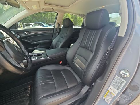 Used 2021 Honda Accord Touring image 16
