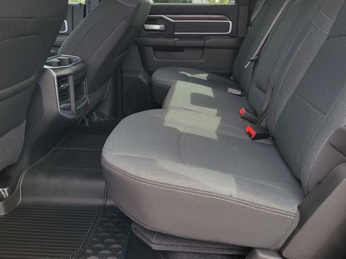 Used 2021 RAM 2500 Big Horn w/ Night Edition image 8