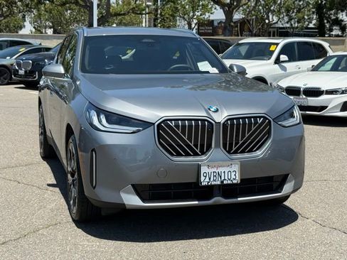 Used 2026 BMW X3 xDrive30i w/ Premium Package AWD/4WD image 5