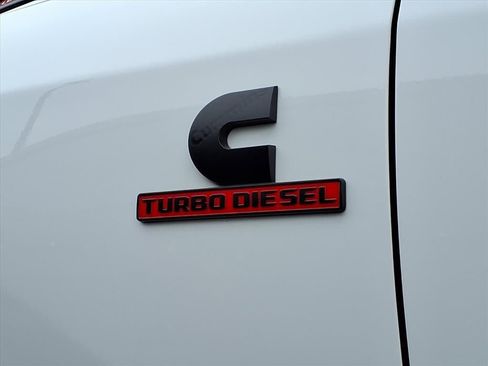 Used 2022 RAM 3500 Big Horn w/ Level B Equipment Group image 8