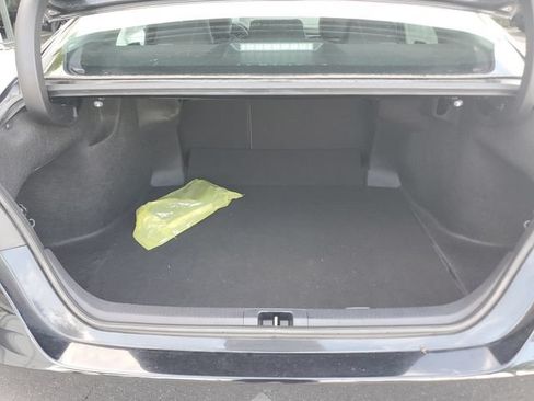 Used 2024 Toyota Camry SE FWD image 6