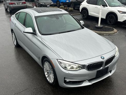 Used 2015 BMW 328i Gran Turismo xDrive image 13