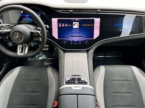 New 2025 Mercedes-Benz EQE AMG 4MATIC SUV image 9