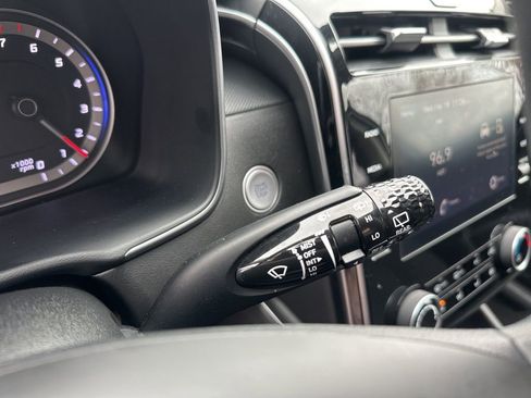 Used 2022 Hyundai Tucson SEL image 12