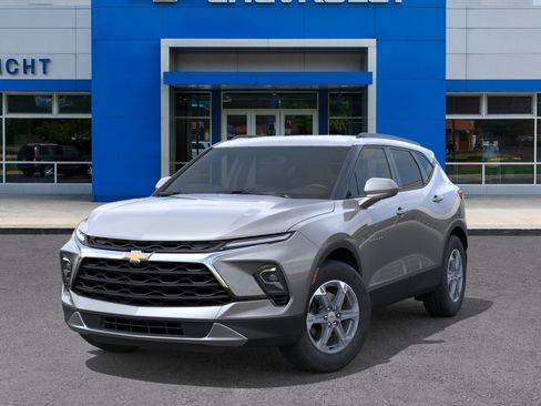 New 2026 Chevrolet Blazer LT w/ Convenience Package FWD image 30