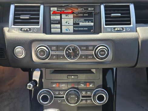 Used 2013 Land Rover Range Rover Sport HSE LUX image 22