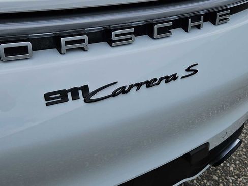 Certified 2022 Porsche 911 Carrera S RWD image 5