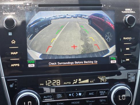 Used 2019 Subaru Outback 2.5i Touring AWD/4WD image 31