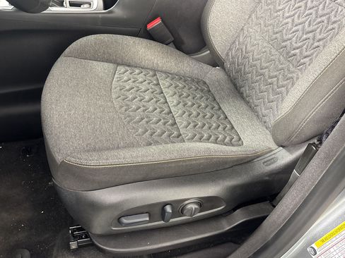 Used 2024 Chevrolet Equinox LT AWD/4WD image 15