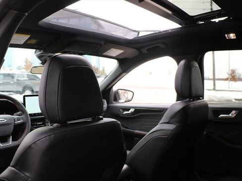New 2026 Ford Escape ST-Line w/ Tech Pack #1 AWD/4WD image 15