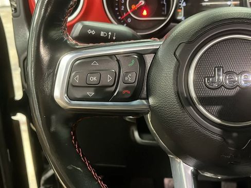 Certified 2022 Jeep Gladiator Rubicon w/ LED Lighting Group image 13