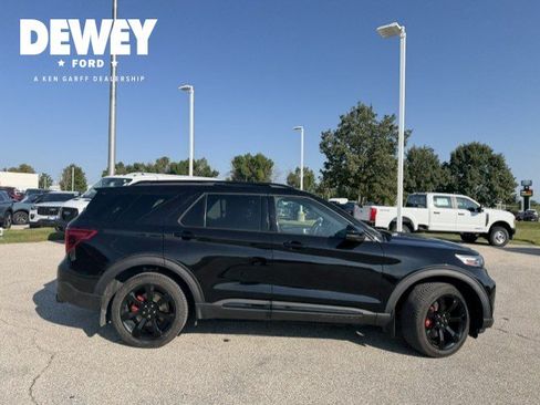 Used 2020 Ford Explorer ST w/ ST Street Pack AWD/4WD image 9
