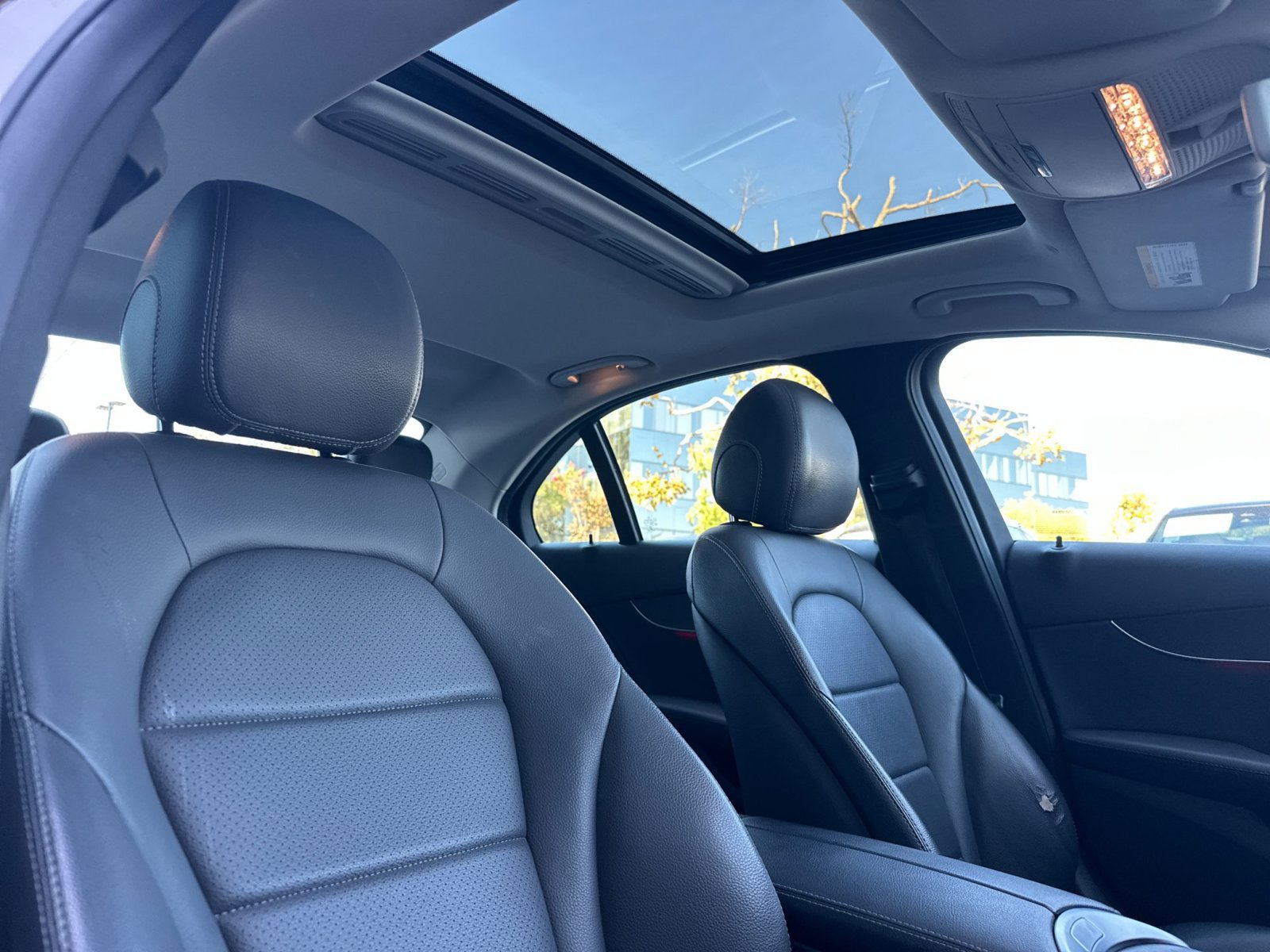 Used 2020 Mercedes-Benz C 300 Sedan image 16