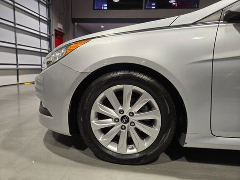Used 2014 Hyundai Sonata Limited image 5