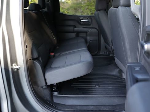 Used 2020 Chevrolet Silverado 1500 Custom w/ Custom Value Package AWD/4WD image 25
