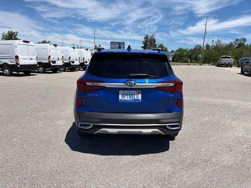 Used 2021 Kia Seltos EX AWD/4WD image 6