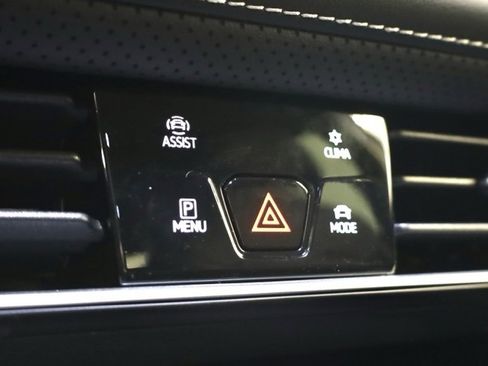 New 2026 Volkswagen Atlas SE image 20