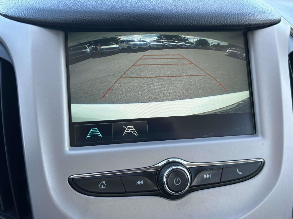 Used 2018 Chevrolet Cruze LS FWD image 25