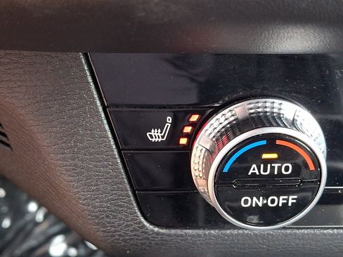 Used 2024 Mitsubishi Outlander SE FWD image 24