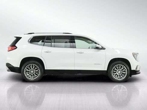 Used 2025 GMC Acadia Denali AWD/4WD image 6