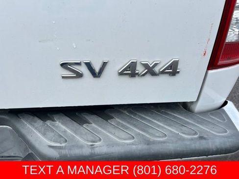 Used 2012 Nissan Frontier SV w/ SV Premium Utility Pkg AWD/4WD image 10