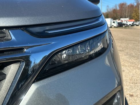 Certified 2023 Chevrolet Equinox LT w/ Driver Convenience Package image 9