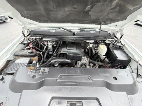Used 2013 Chevrolet Silverado 3500 W/T RWD image 18