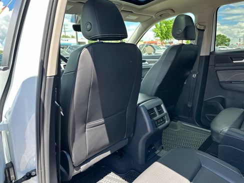 Certified 2023 Volkswagen Atlas SEL AWD/4WD image 22