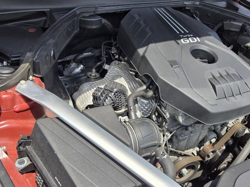 Used 2023 Genesis G70 2.0T RWD image 18