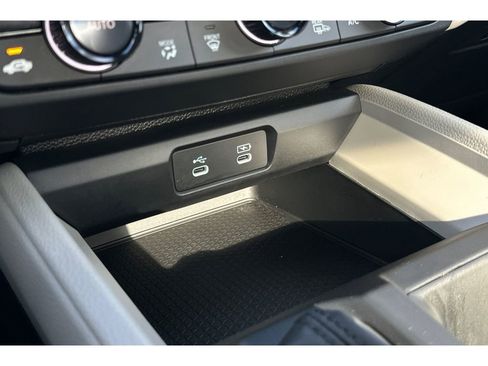 Certified 2023 Honda Accord EX image 30