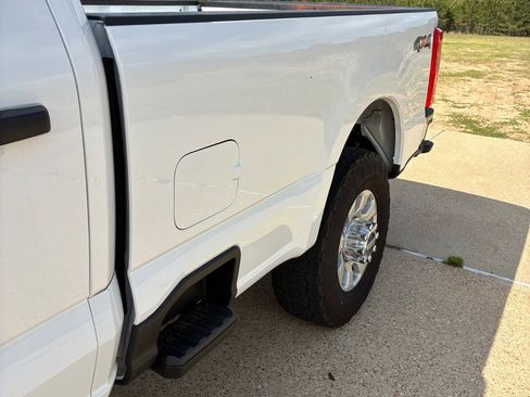 Used 2024 Ford F350 XLT AWD/4WD image 20