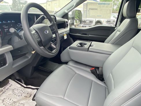 New 2025 Ford F450 XL image 12