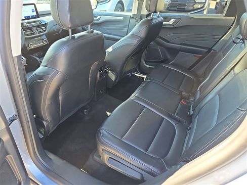 Used 2022 Ford Escape SEL image 31