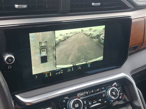 Used 2022 GMC Sierra 1500 Denali AWD/4WD image 19
